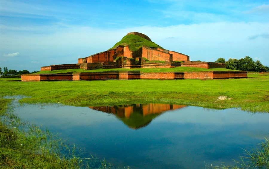 Bangladesh, Moinamoti ruins near Comilla